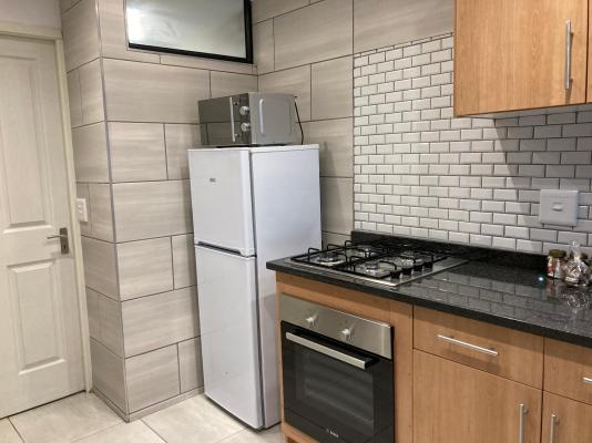 The High Street Accommodation - 196155
