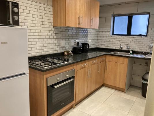The High Street Accommodation - 196156