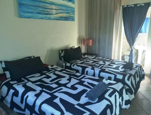 Room image 1