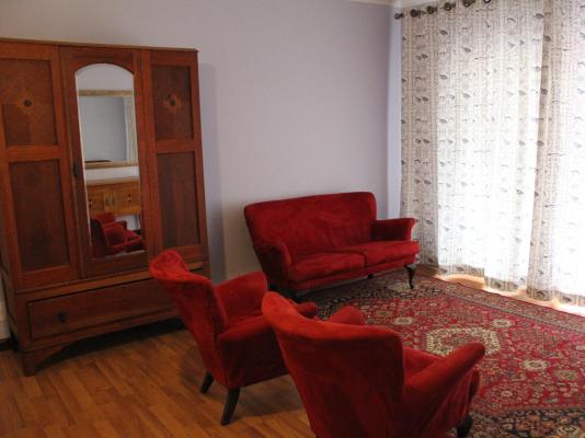 Room image 3