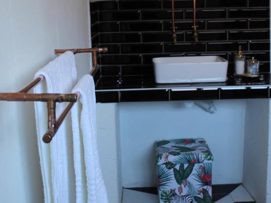 Room image 1
