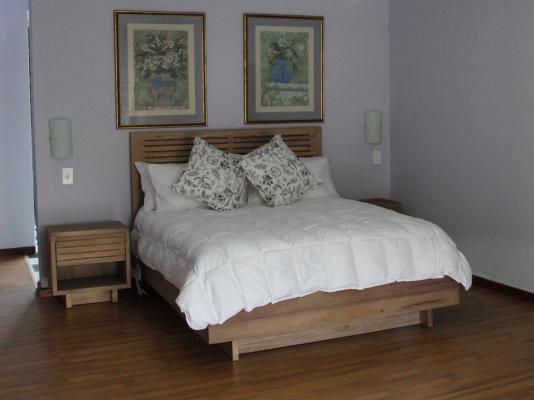 Room image 2