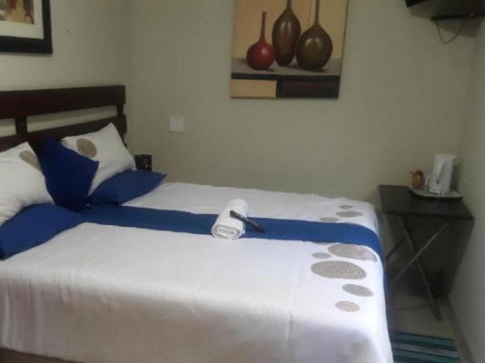 Room image 1
