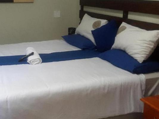 Room image 2