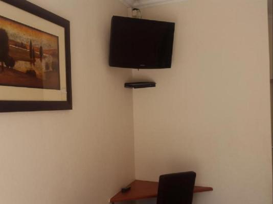 Room image 1