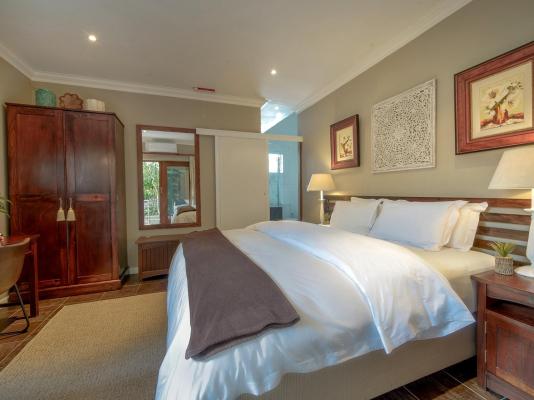Room image 6