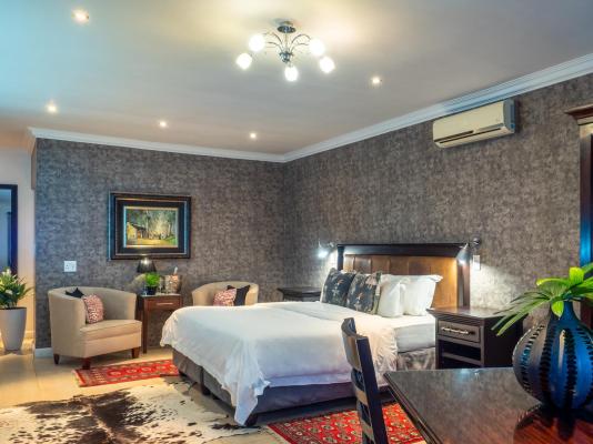 Room image 8