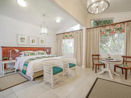 Room image 11