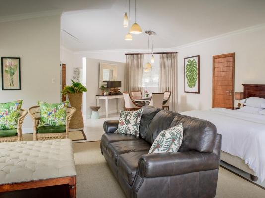 Room image 4