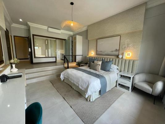 Room image 2