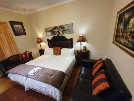Room image 19