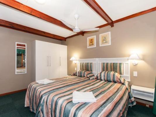 Room image 1