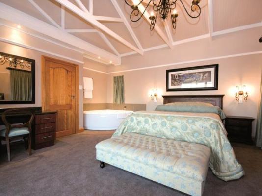 Room image 2
