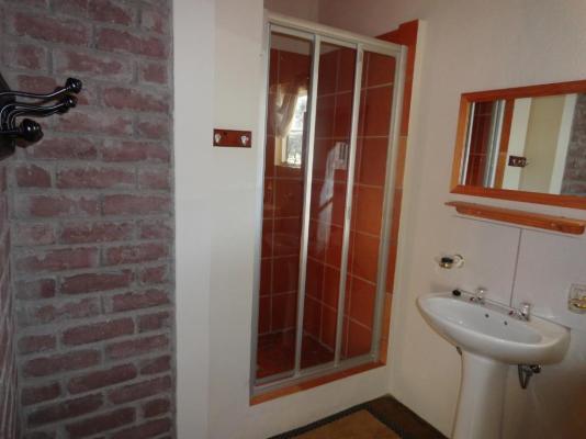 Room image 2