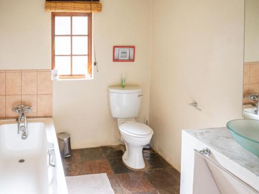Room image 24