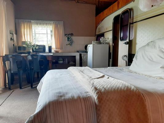 Room image 4