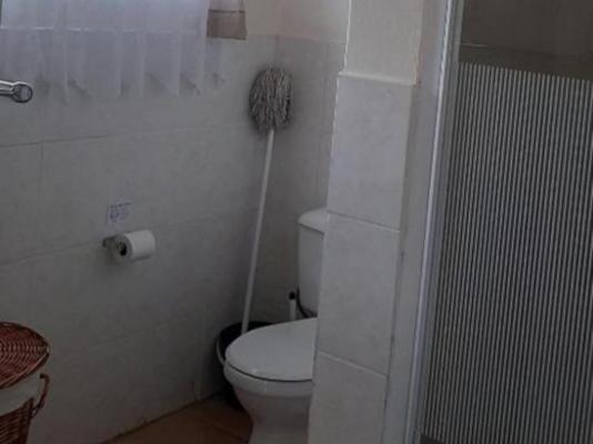 Room image 5