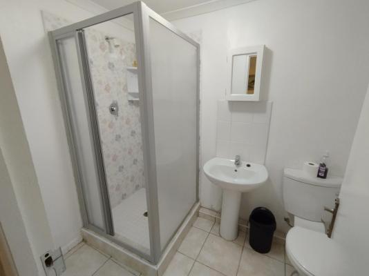 Room image 7