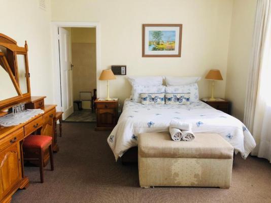 Room image 1