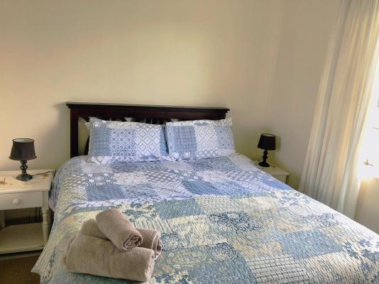 Room image 3