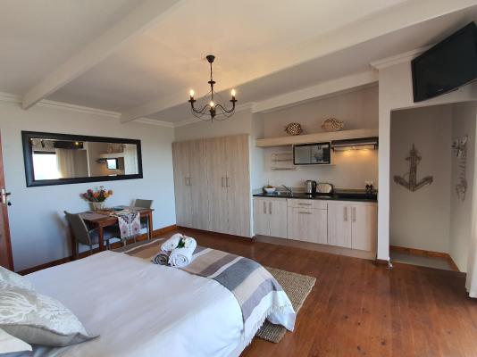 Room image 5