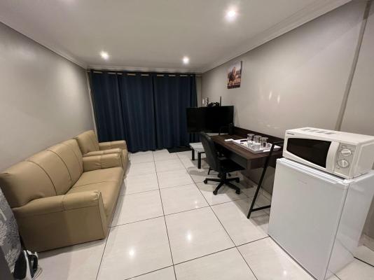 Room image 6