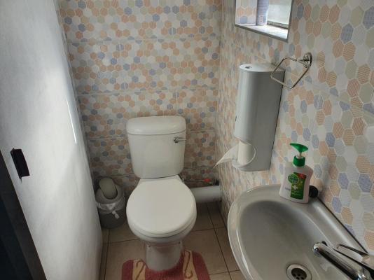 Room image 12