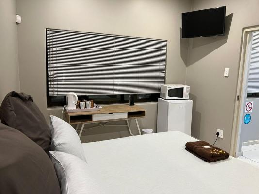 Room image 13