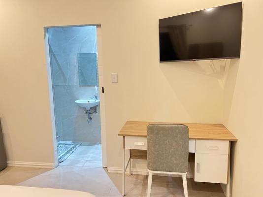 Room image 1