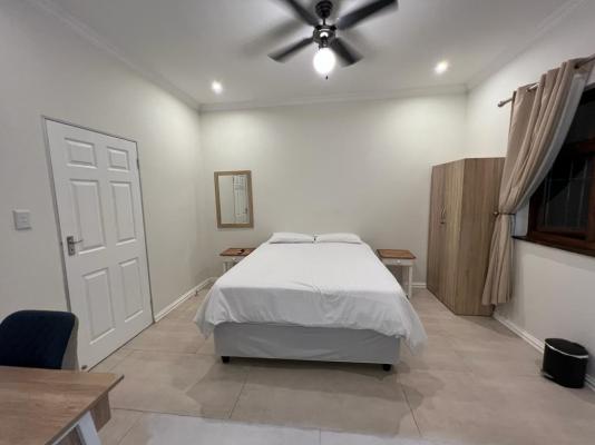Room image 2