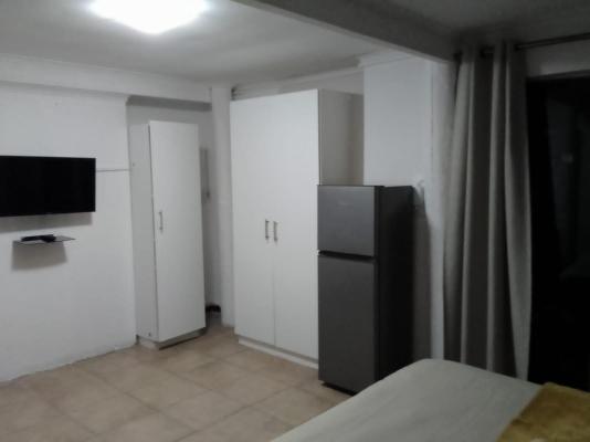 Room image 4