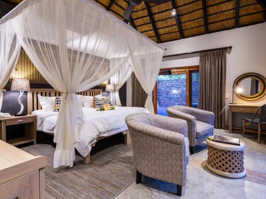 Inyati Game Lodge, Sabi Sand Nature Reserve