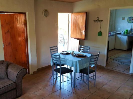 Room image 5