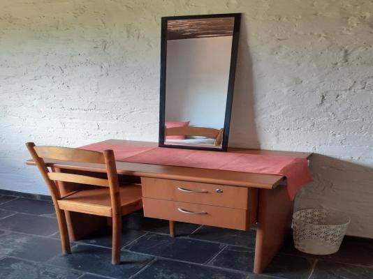 Room image 5