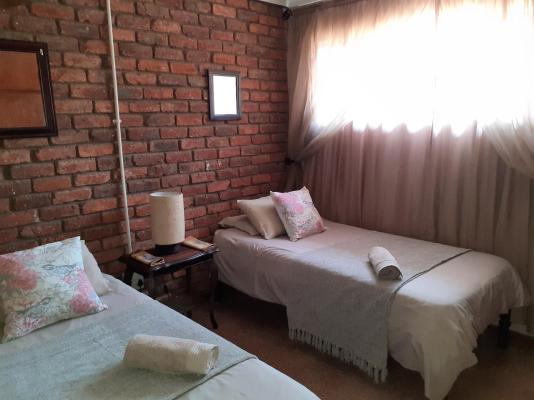 Room image 60