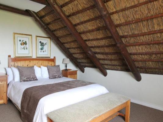 Room image 5