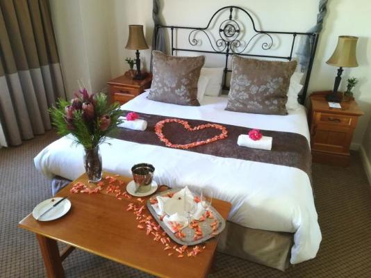 Room image 4