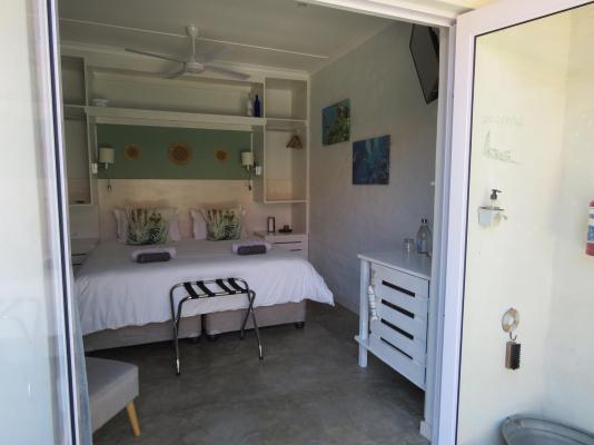 Room image 4