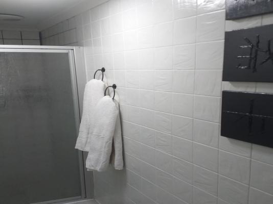Room image 1