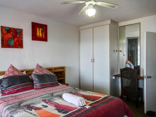 Khaya La Manzi Guest Lodge - 198801