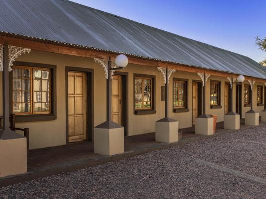 Kuruman Hotel - 198835