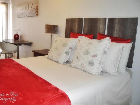 Room image 3