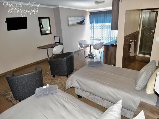Room image 3