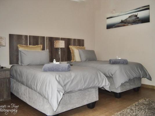 Room image 6