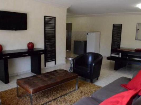 Room image 3