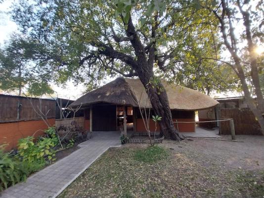 Mukolo Camp - 198951