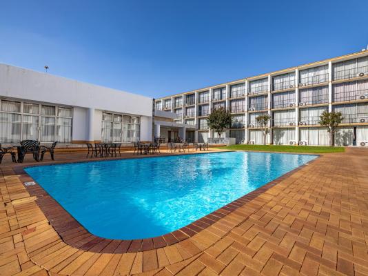 African Sky Hotels - Ermelo Inn - 199044
