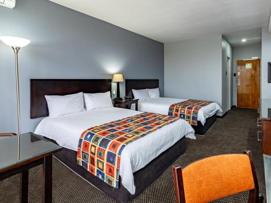 Room image 1