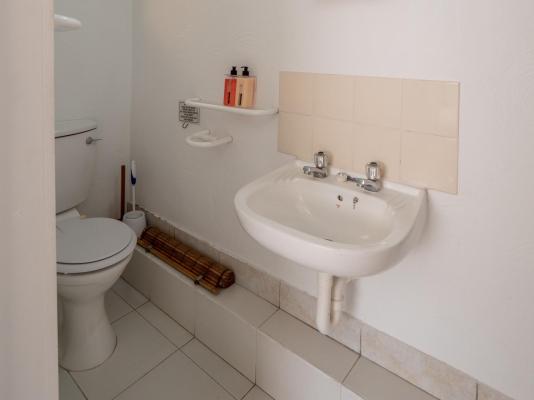 Room image 7