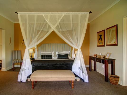 Room image 13